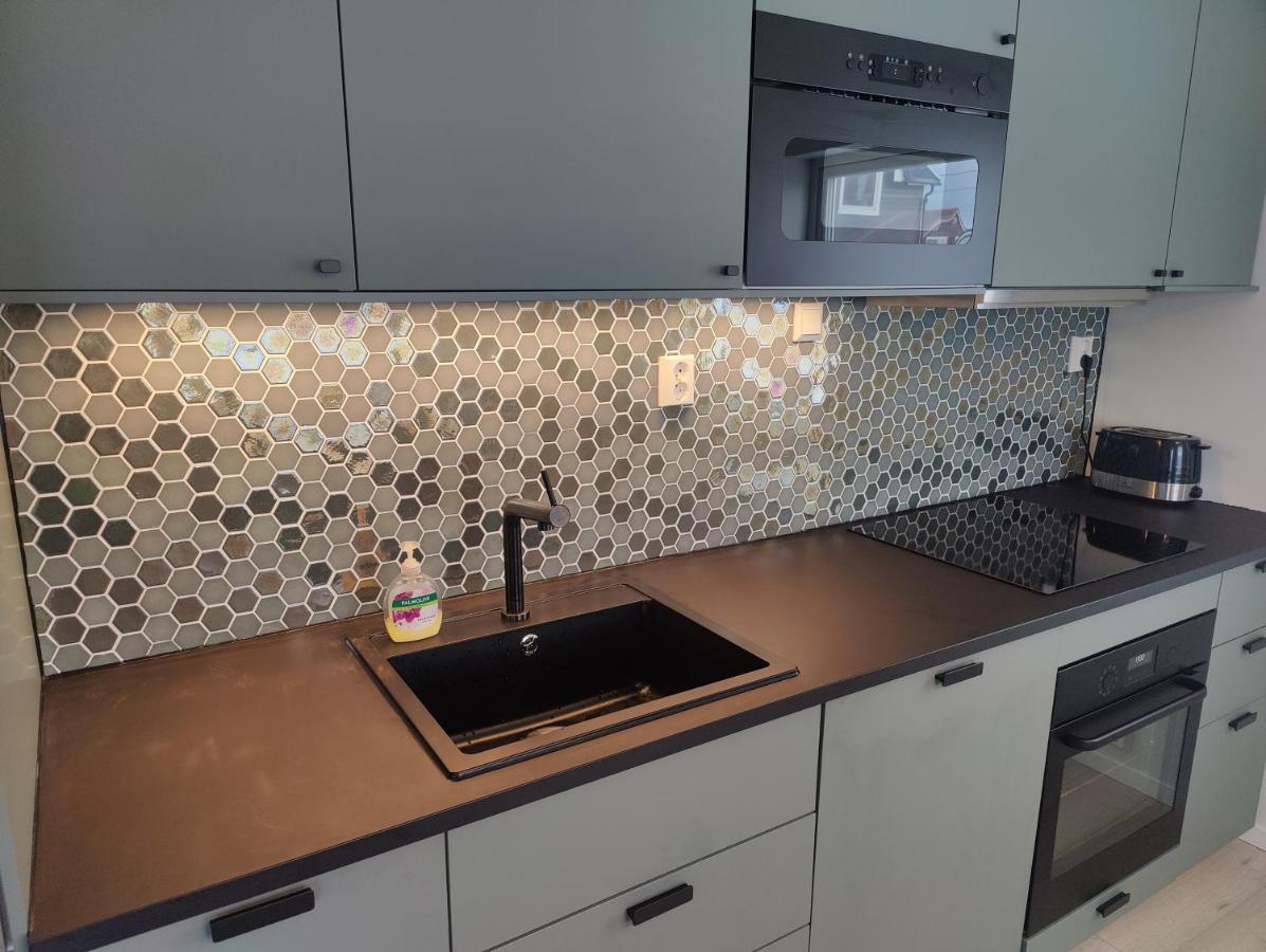 Apartment Hurthi - Blue House Vardo
